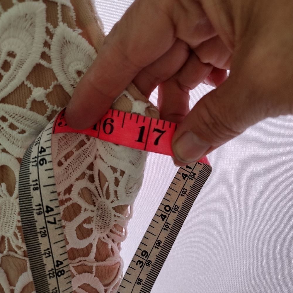 Lulus maxi dress   - Picture 5 of 11
